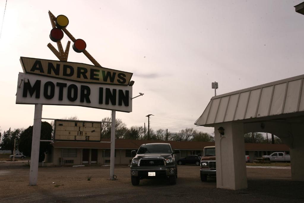 Andrews Motor Inn エクステリア 写真